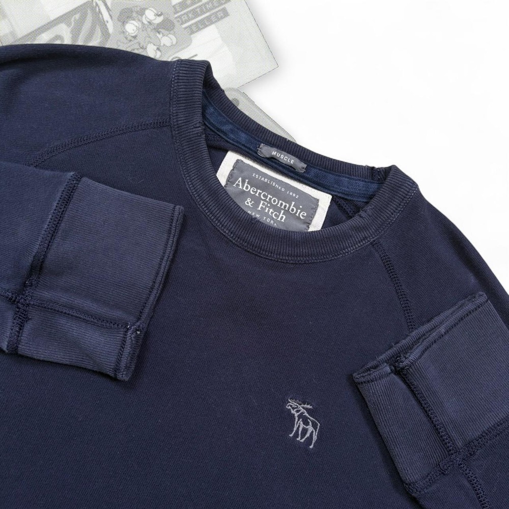 Vintage Y2K Navy Blue Abercrombie & Fitch Fitted Muscle Long Sleeve Tee Shirt